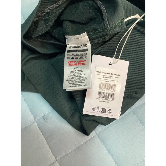 gymshark Vital Seamless 2" Women's Shorts L Body Fit NWT color Green Jordan Nylo - Picture 10 of 10